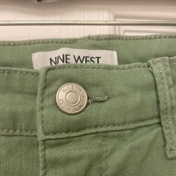 Nine West Jeans Women Cotton Stretch Jeans Button Cropped Length Agave Green 8 - Picture 4 of 6
